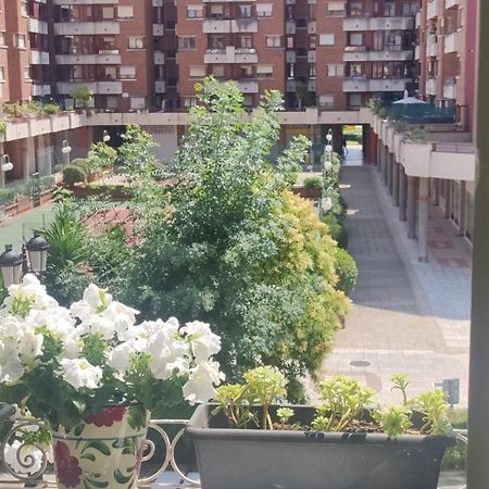Alojamiento Oviedo 3 Con Parking Esterno foto