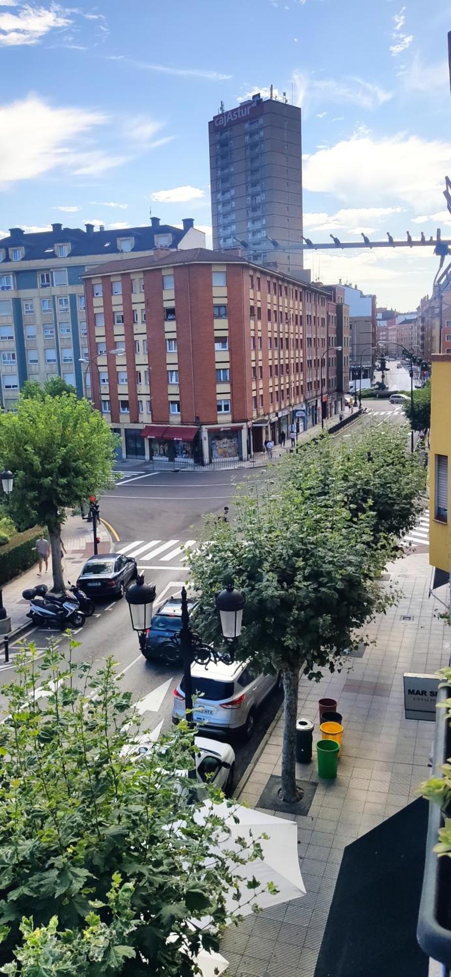 Alojamiento Oviedo 3 Con Parking Esterno foto